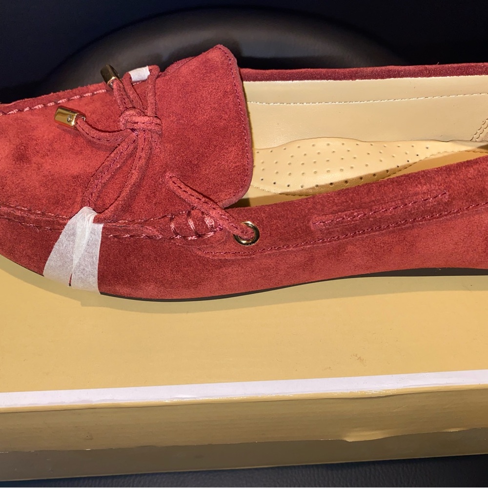 MICHAEL KORS LOAFERS
